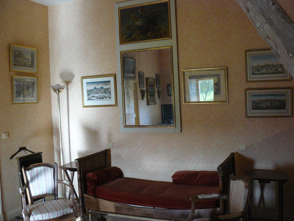 Manoir Du Bois Noblet Bed & Breakfast Louerre Exterior photo