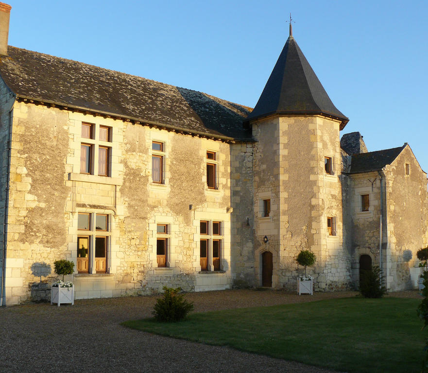 Manoir Du Bois Noblet Bed & Breakfast Louerre Exterior photo