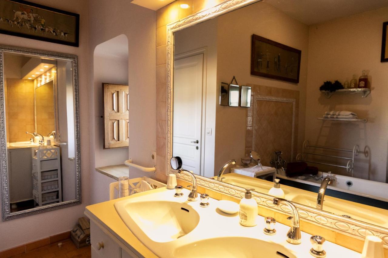 Manoir Du Bois Noblet Bed & Breakfast Louerre Exterior photo